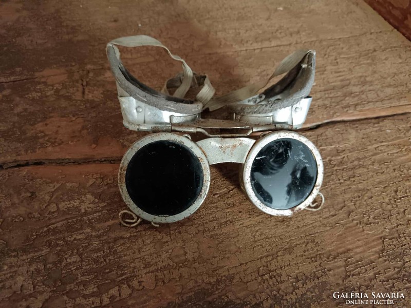 Hegesztő szemüveg, védő szemüveg talán az 1940-es, 50-es évekből, üveg lencse, munkavédelmi eszköz