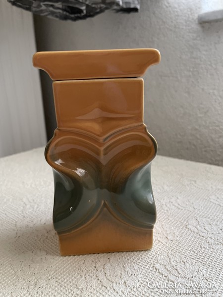 Faience spice rack is a great special shape.