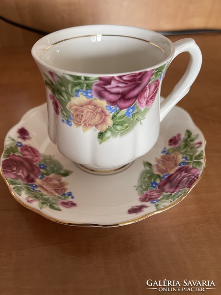 Álomszép Angol rózsás teás csésze kistányérral.