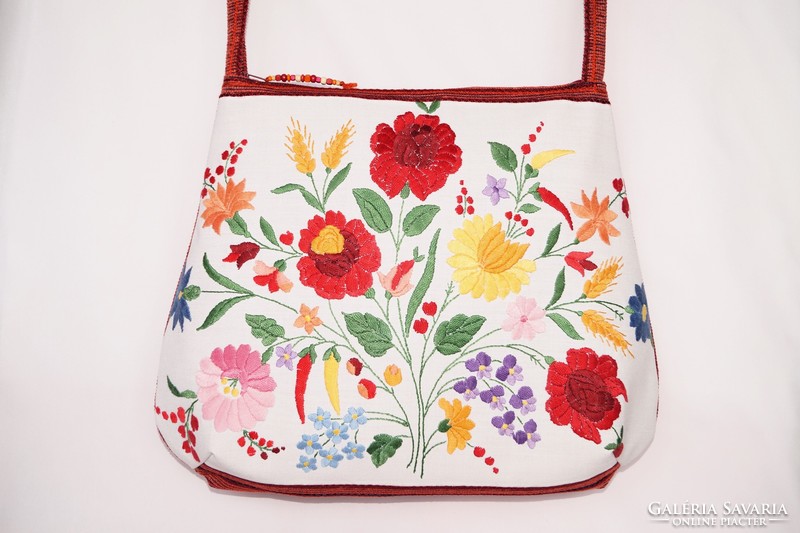 Colorful, hand-embroidered, large-sized women's shoulder bag made of floral textile from Kalocsa