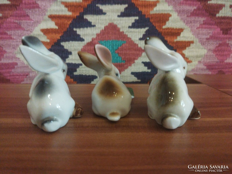 Zsolnay bunny trio.