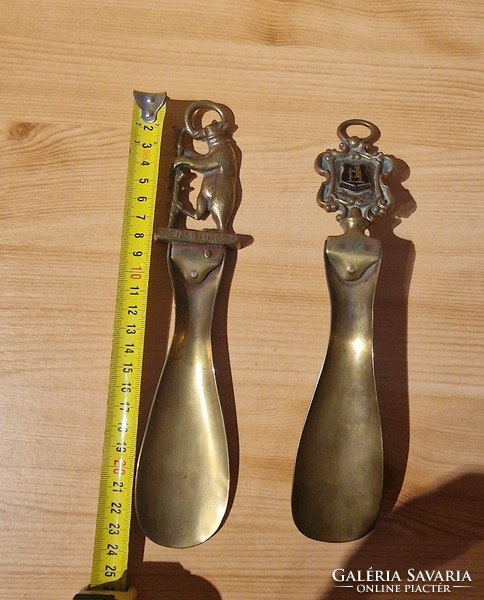 Old English antique brass shoe spoon