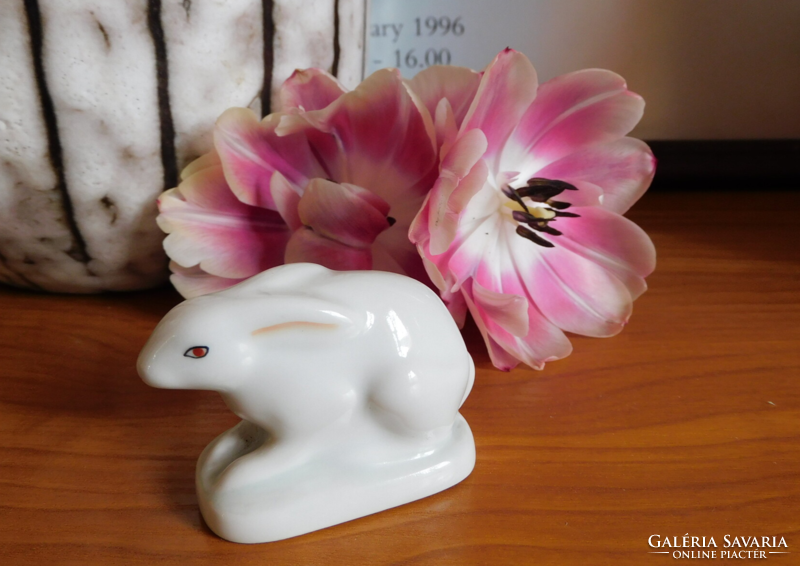 Aquincum bunny figurine 4 cm