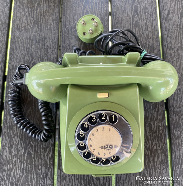 CB76MM zöld asztali tárcsás telefon, hosszabbítóval