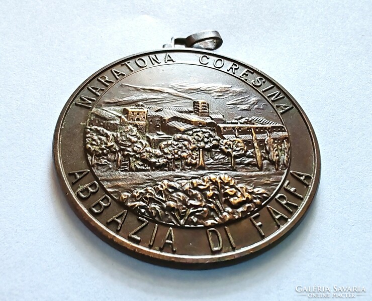 Rare! Italy - coresina marathon, bronze commemorative medallion with the relief of the Farfa Abbey.