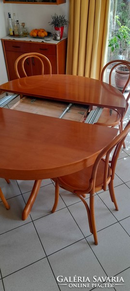 Solid cherry dining table - 4 or 6 / 8 persons, round, with 5 chairs