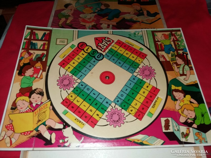 Old mind-bending board game minerva edition, good condition according to the pictures 2.