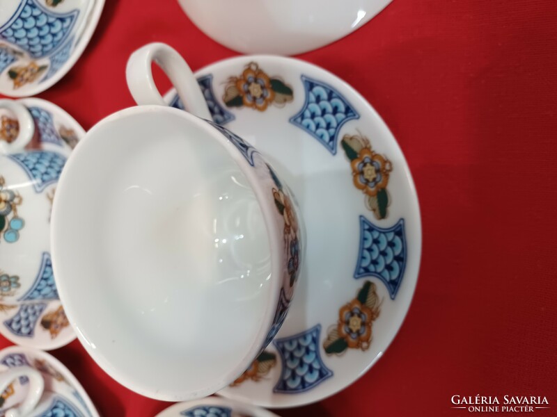 Kahla kávés csészék alátét tányérral