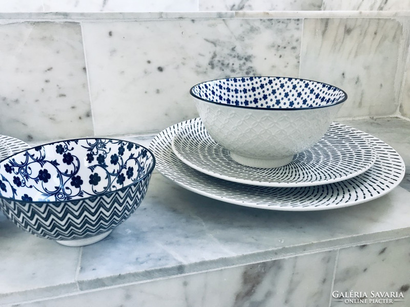 Black & blue 8-piece modern design porcelain tableware for 2 people