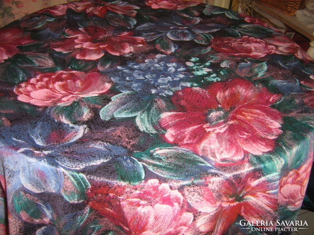 Wonderful vintage scenic rose curtain