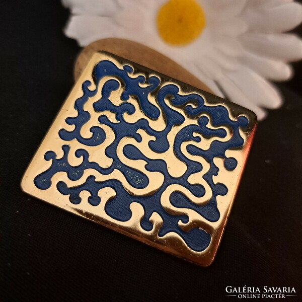 Gold-plated fire enamel brooch 5 cm