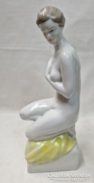 Hollóháza large hand-painted porcelain female nude figure in perfect condition 30 cm