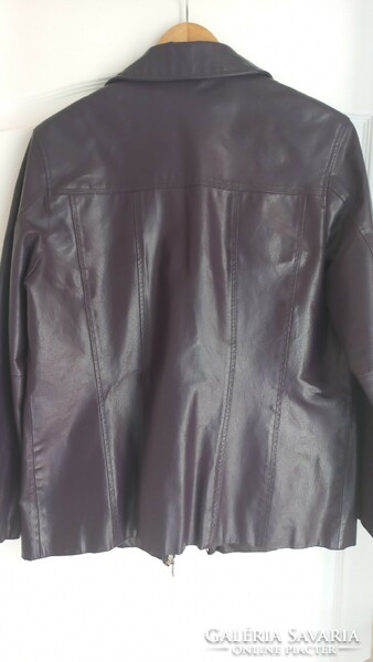 Cool, unique, purple leather jacket for size 42-44. I recommend it to all ages.