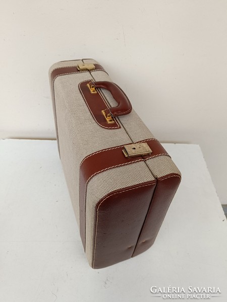 Antique dress suitcase suitcase costume movie theater prop in preserved condition with key 744 8552
