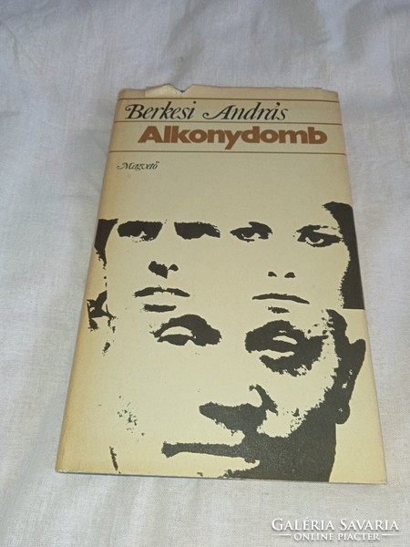 Berkesi András - Alkonydomb