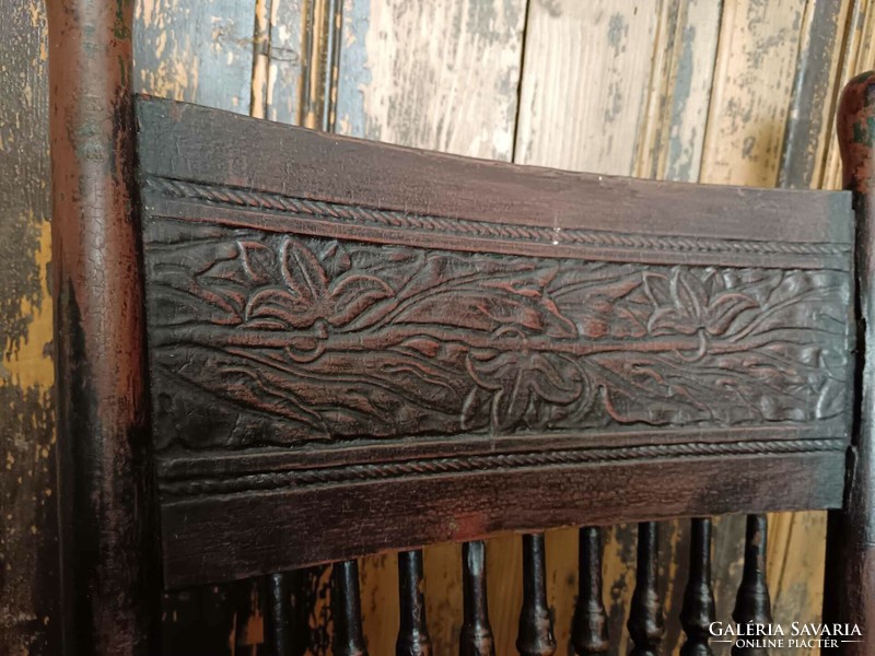 Carved, turned mid-19th century, perhaps Swabian hardwood chair, with leather seating surface, nice patina