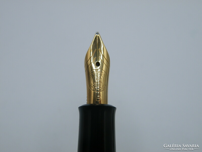 Uk00327 14K Gold 585 Nib Pelican Fountain Pen