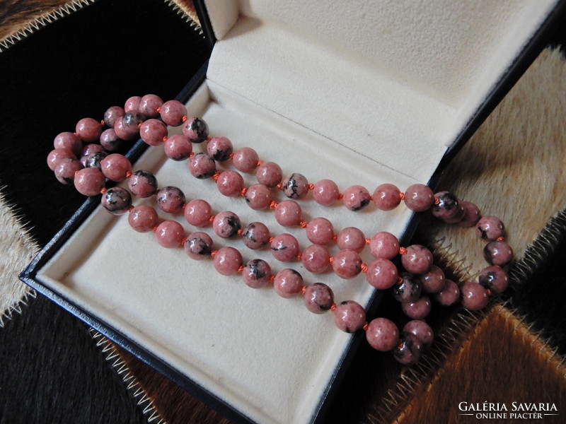 Old rhodonite mineral bead string, without clasp