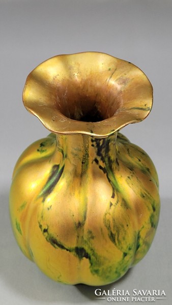 Old zsolnay eosin vase