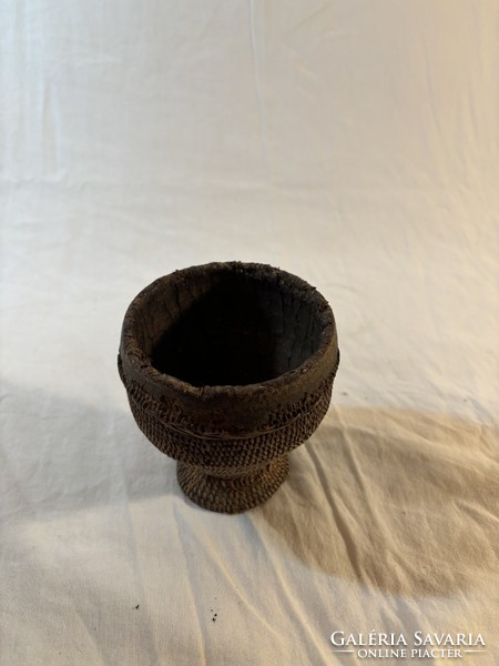 African pot cover