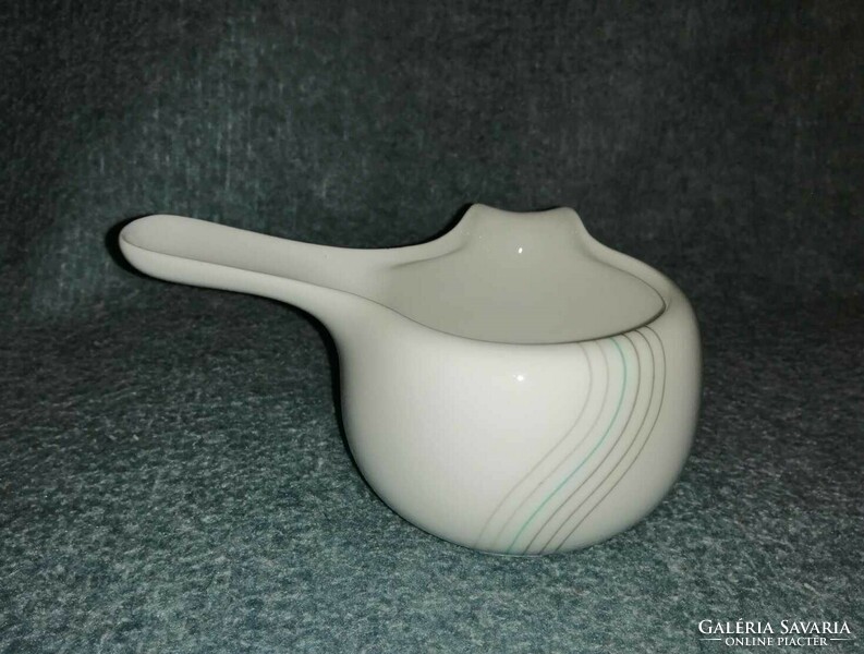 Hutschenreuther porcelain spout with handle (a12)
