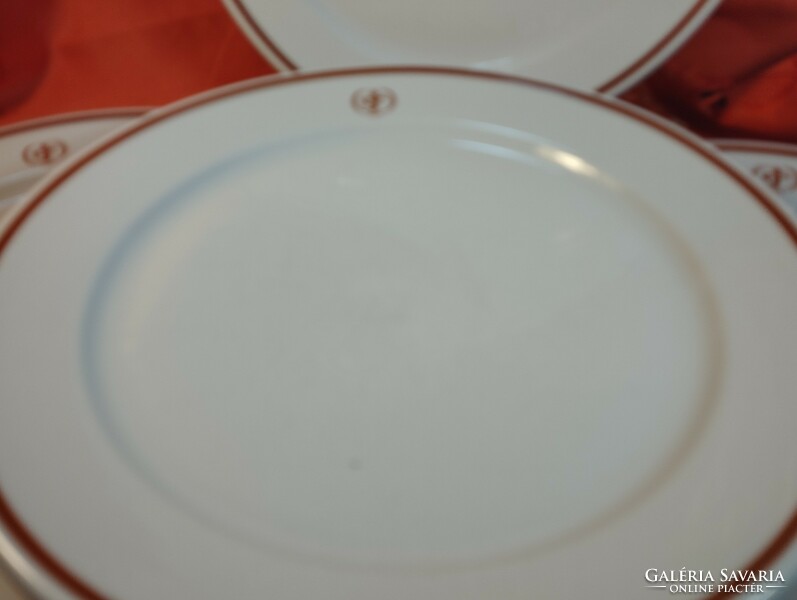Alföldi Taverna thick large flat porcelain plate, 4 pcs