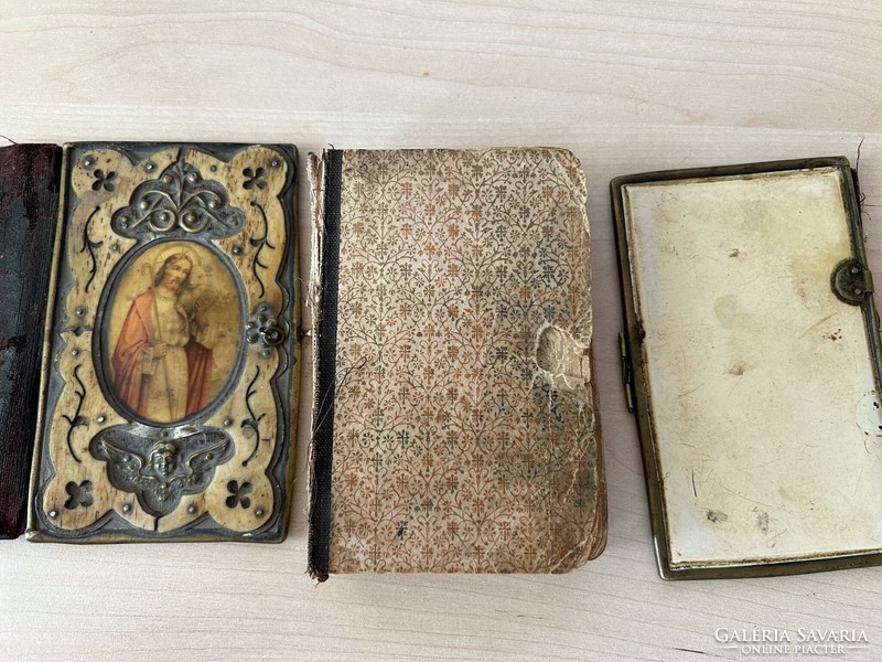 Antique prayer book in Romanian