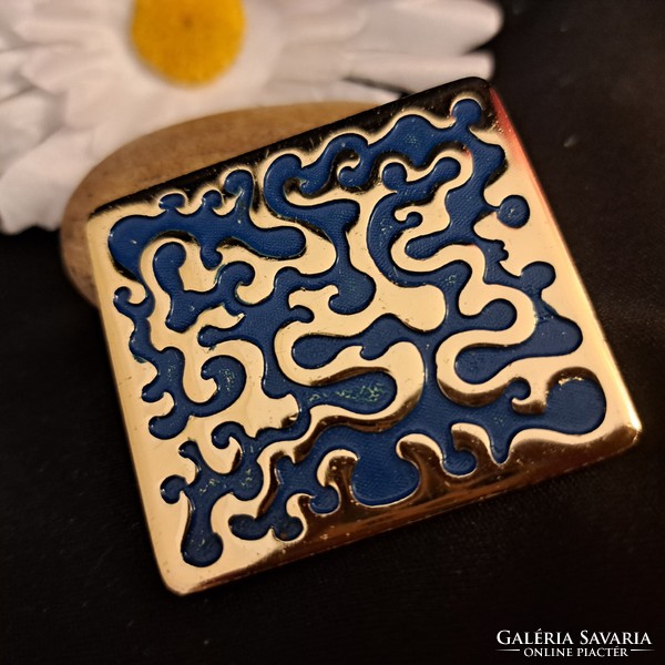 Gold-plated fire enamel brooch 5 cm