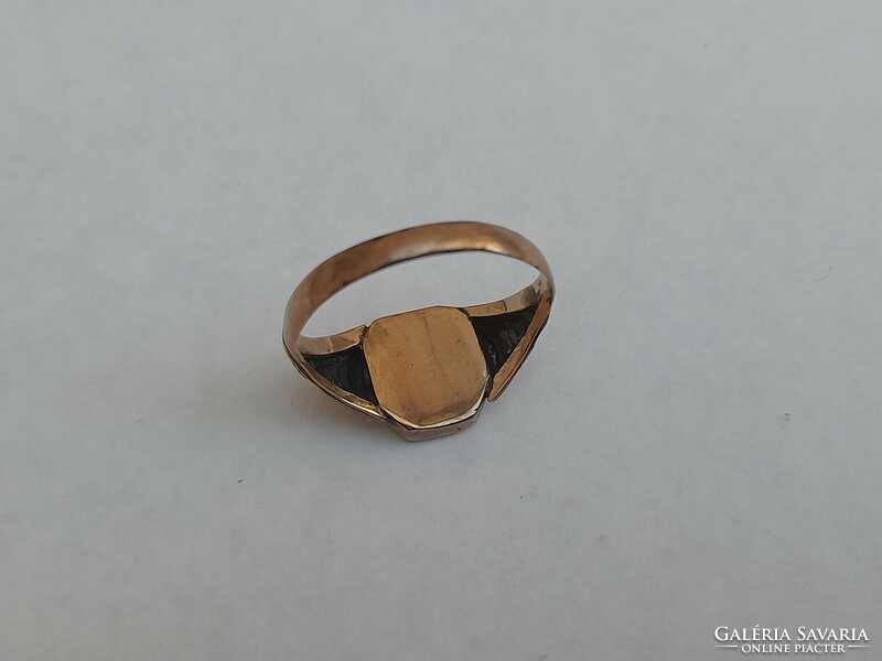 8K or 6k gold men's signet ring