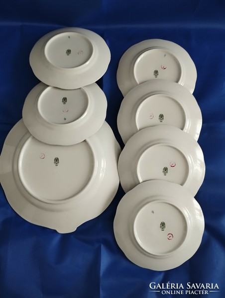 6.Personal Zsolnay pomadour cake set