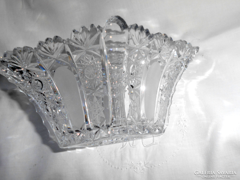 Lead crystal rhombus-shaped centerpiece in beautiful condition, offering bowl - heavy, massive piece