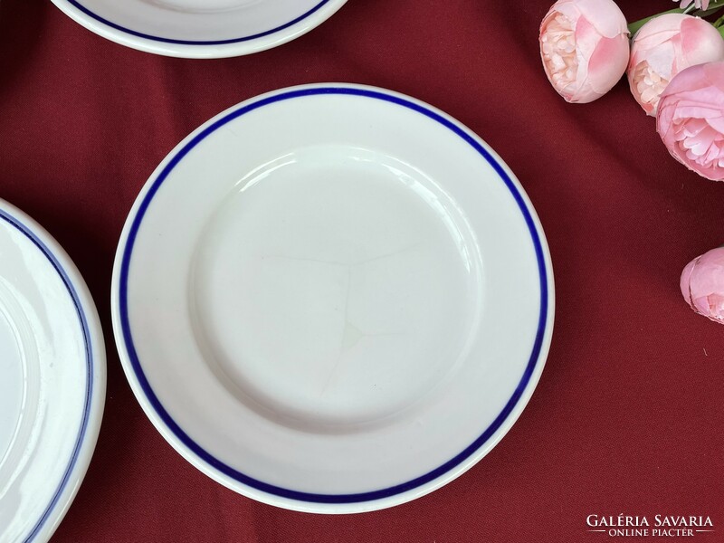 Alföld Alföldi  menzamintás kék csíkos süteményes tányérok tányér nosztalgia darab