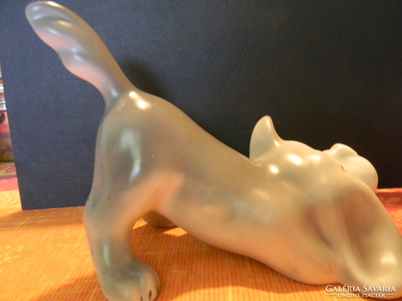 Gyulafehérvár porcelain: dog