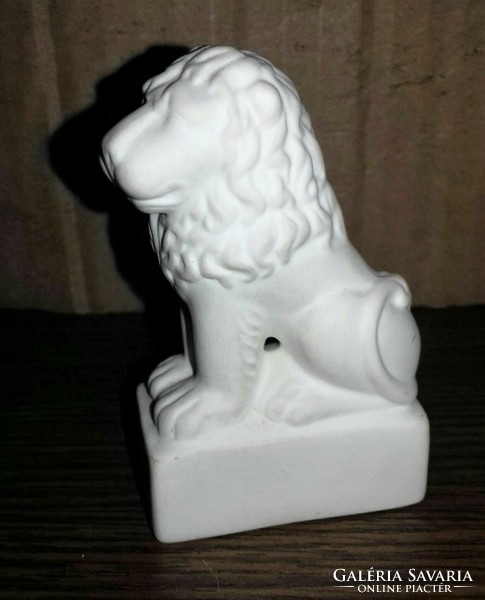 ломоносовский лев - редкая фарфоровая фигурка-указано=Lomonosov marked biscuit porcelain lion