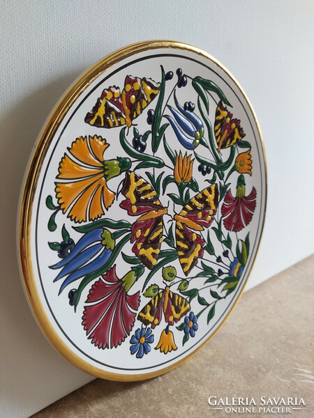 Manousakis keramik - csodás porcelán tányér pillangó és virág motívumokkal