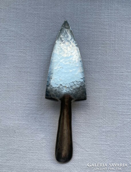 Beautiful hand-hammered silver-plated cake spatula