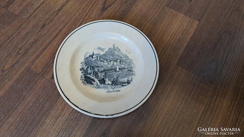 Antique plate 14 cm.