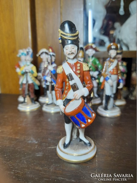 Alt German, Germany rudolstadt-volkstedt ackermann & fritze 1908-1920 soldier porcelain figure. 10 Cm.