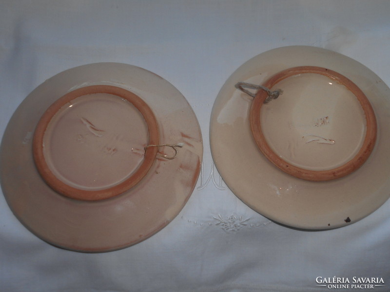 2 Pazmány wall plates Art Nouveau style - hand painted - the price applies to 2 pieces