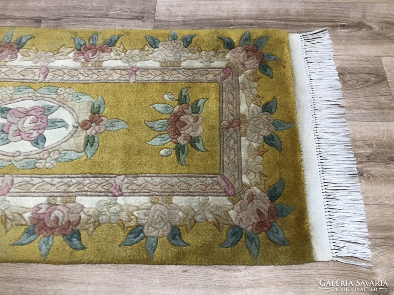 KÍNAI kézi csomózású gyapjú szőnyeg, 60 x 143 cm