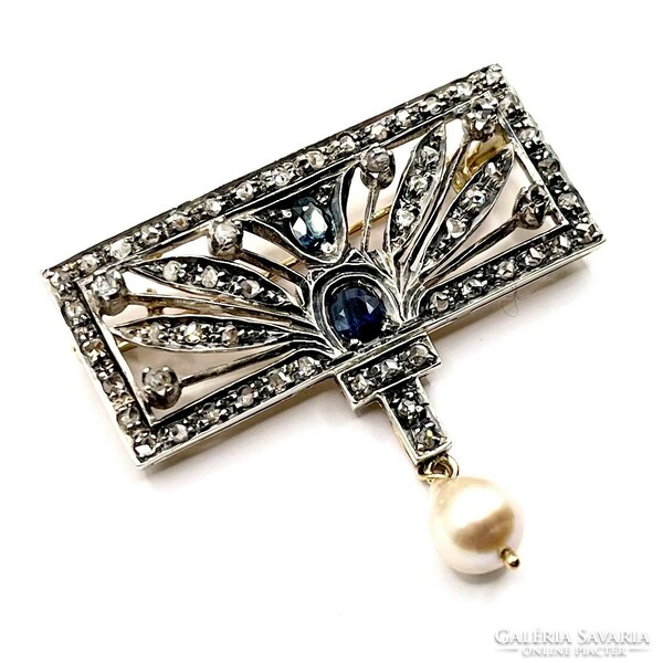 0161. Art deco brooch with diamonds and blue sapphires