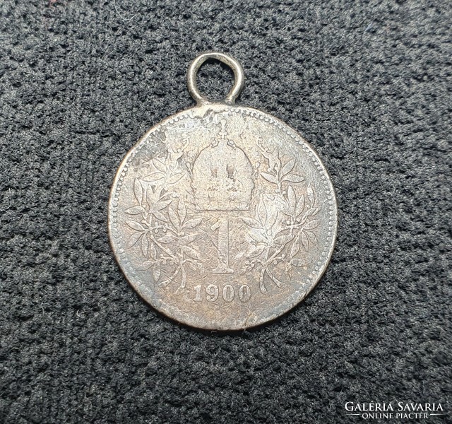 Silver 1 crown money pendant from 1900.