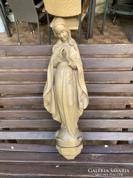 Virgin Mary statue carved from a fable