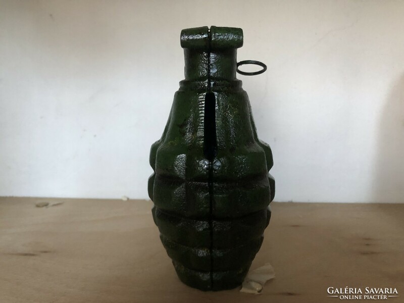Cast iron grenade bushing