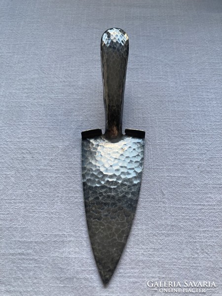 Beautiful hand-hammered silver-plated cake spatula