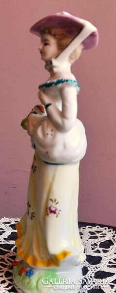 Extra!Barokk hölgy virággal. porcelán szobor Hollóházi/?/