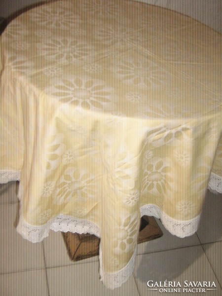 Beautiful madeira lacy damask tablecloth