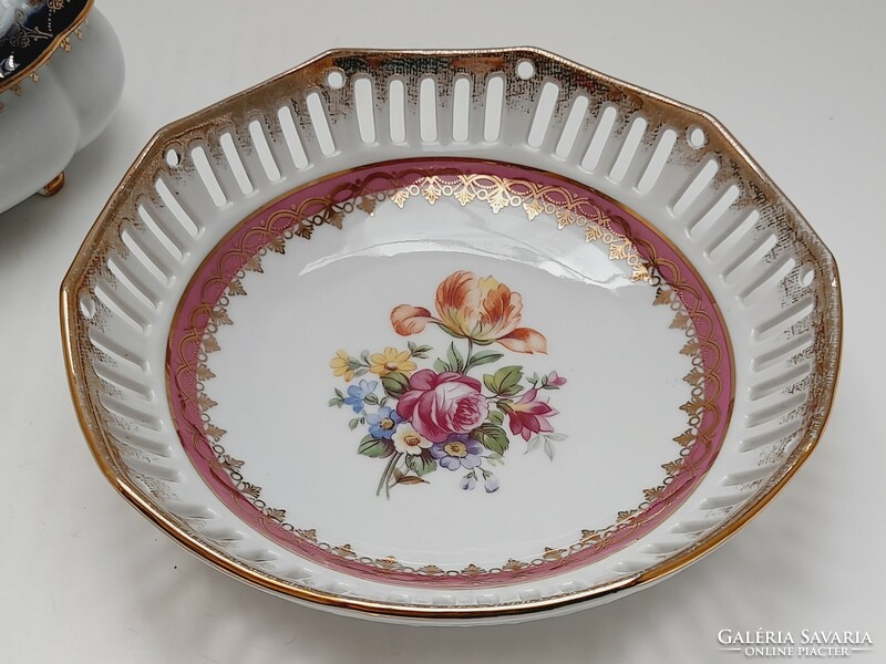 Pm German porcelain bowl and bonbonnier, 2 in one