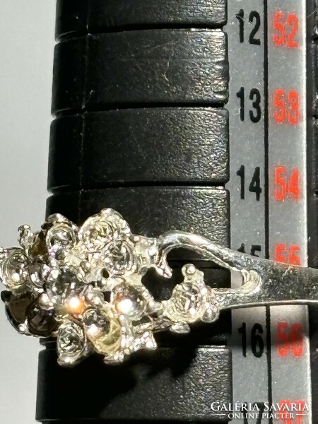 2.4 gram silver ring with fine lace, size 54-55. Both in person and by post!