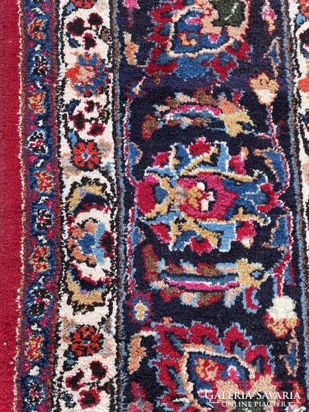 Handmade Persian carpet -meshed in Iran 2.5 x 3.5 m